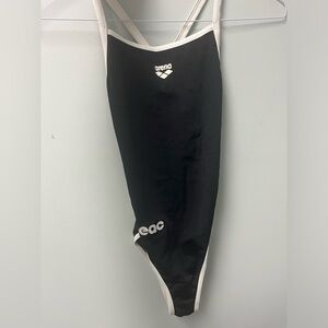 ARENA swim suit BRAND NEW with tags